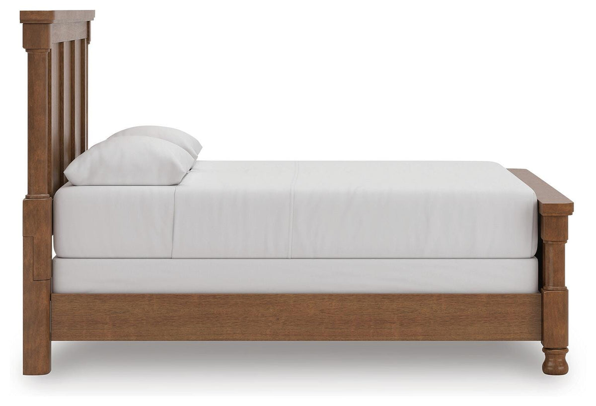 Rowlenstown Queen Poster Bed, Dresser and Mirror