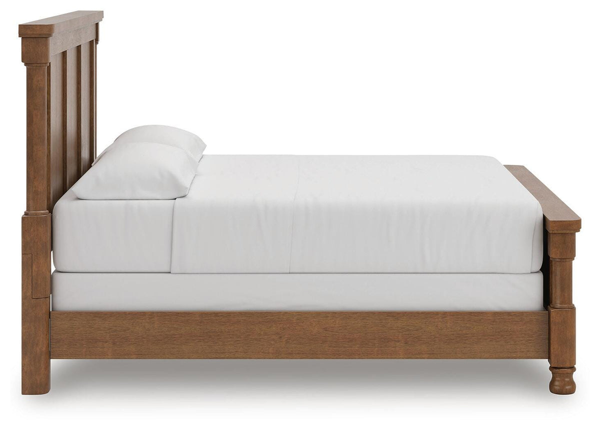 Rowlenstown California King Poster Bed