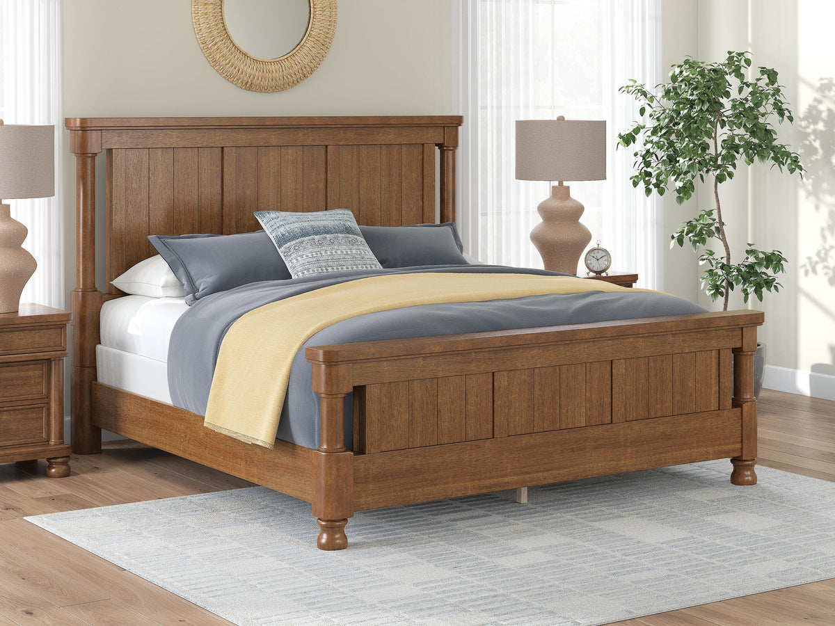Rowlenstown California King Poster Bed with Dresser and Chest
