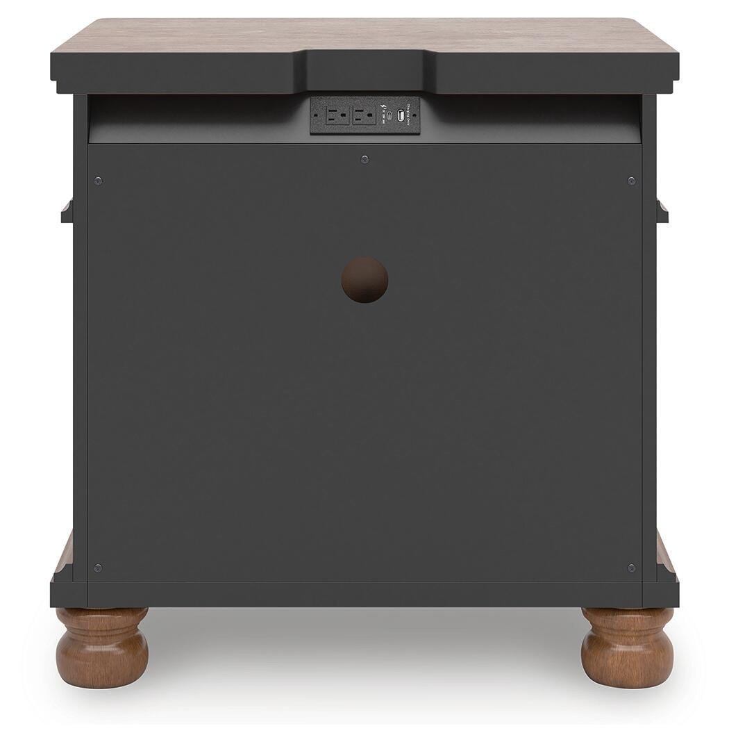 Rowlenstown King Poster Bed, Dresser and 2 Nightstands