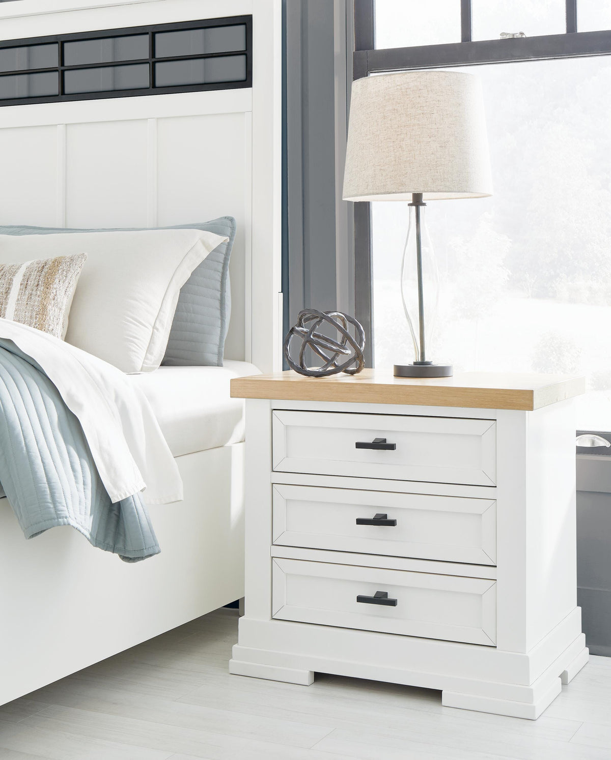 Ashbryn Panel Storage Bed Set - California King, 2 Nightstands
