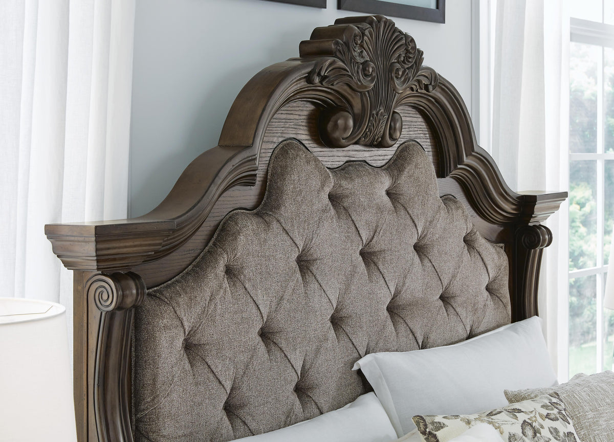 Maylee Queen Upholstered Bed