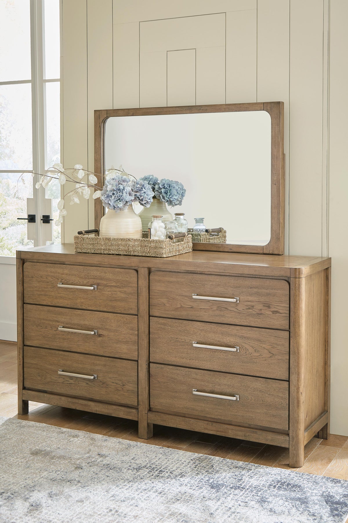 Cabalynn Queen Upholstered Bed, Dresser and Mirror
