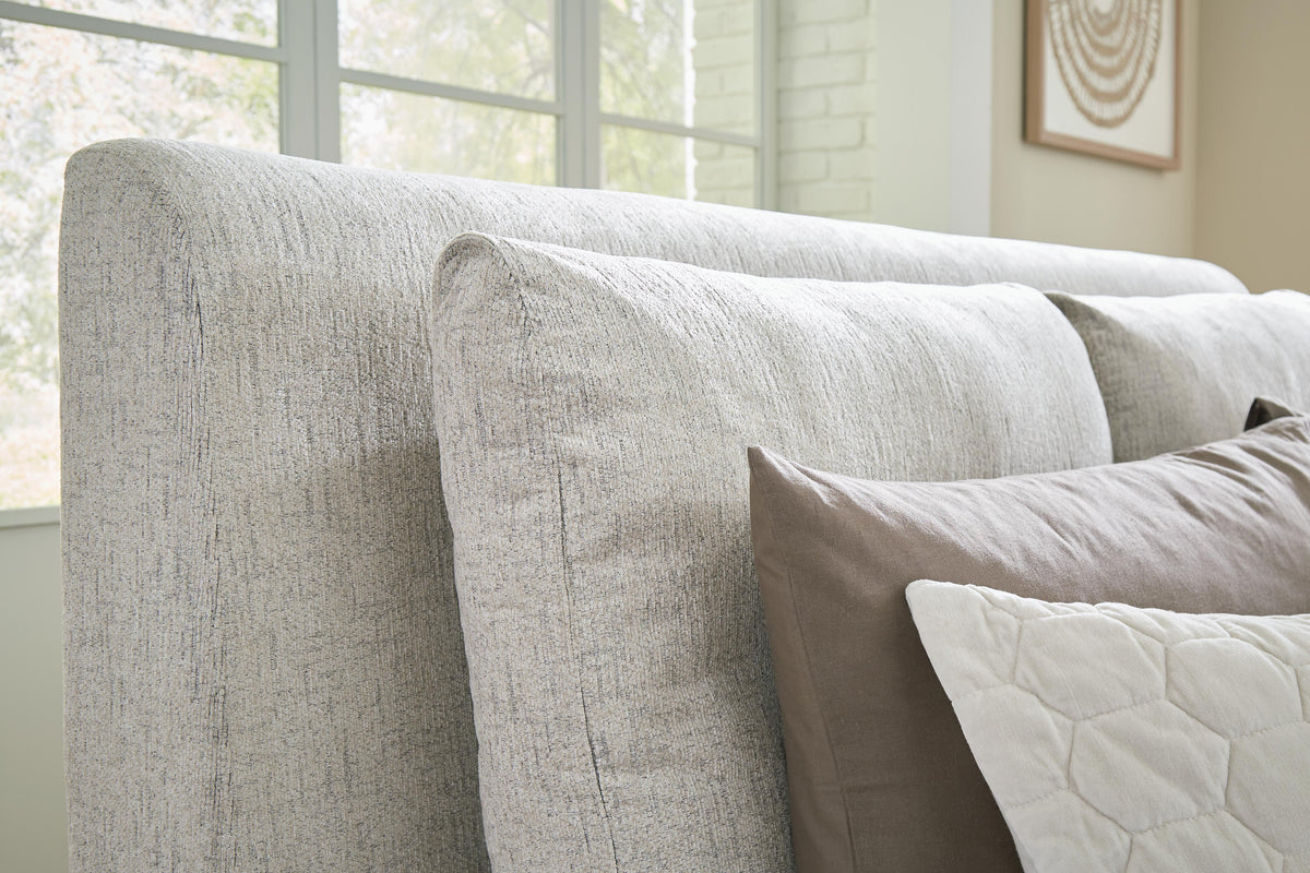 Cabalynn Queen Upholstered Bed