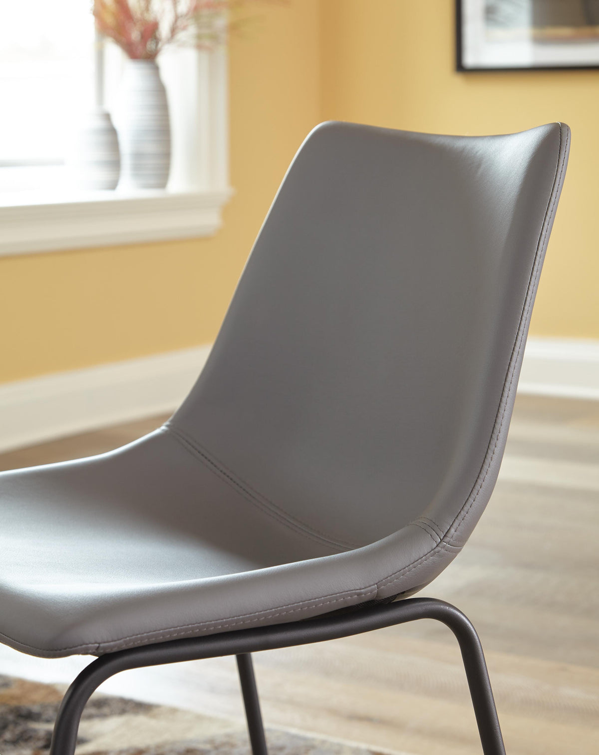 Centiar Dining Chair (Set of 2)