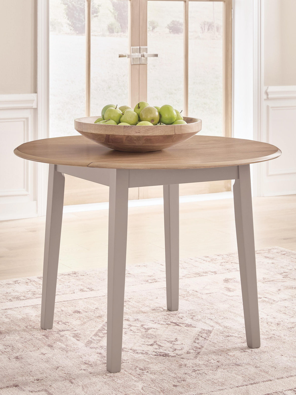 Gesthaven Round DRM Drop Leaf Table