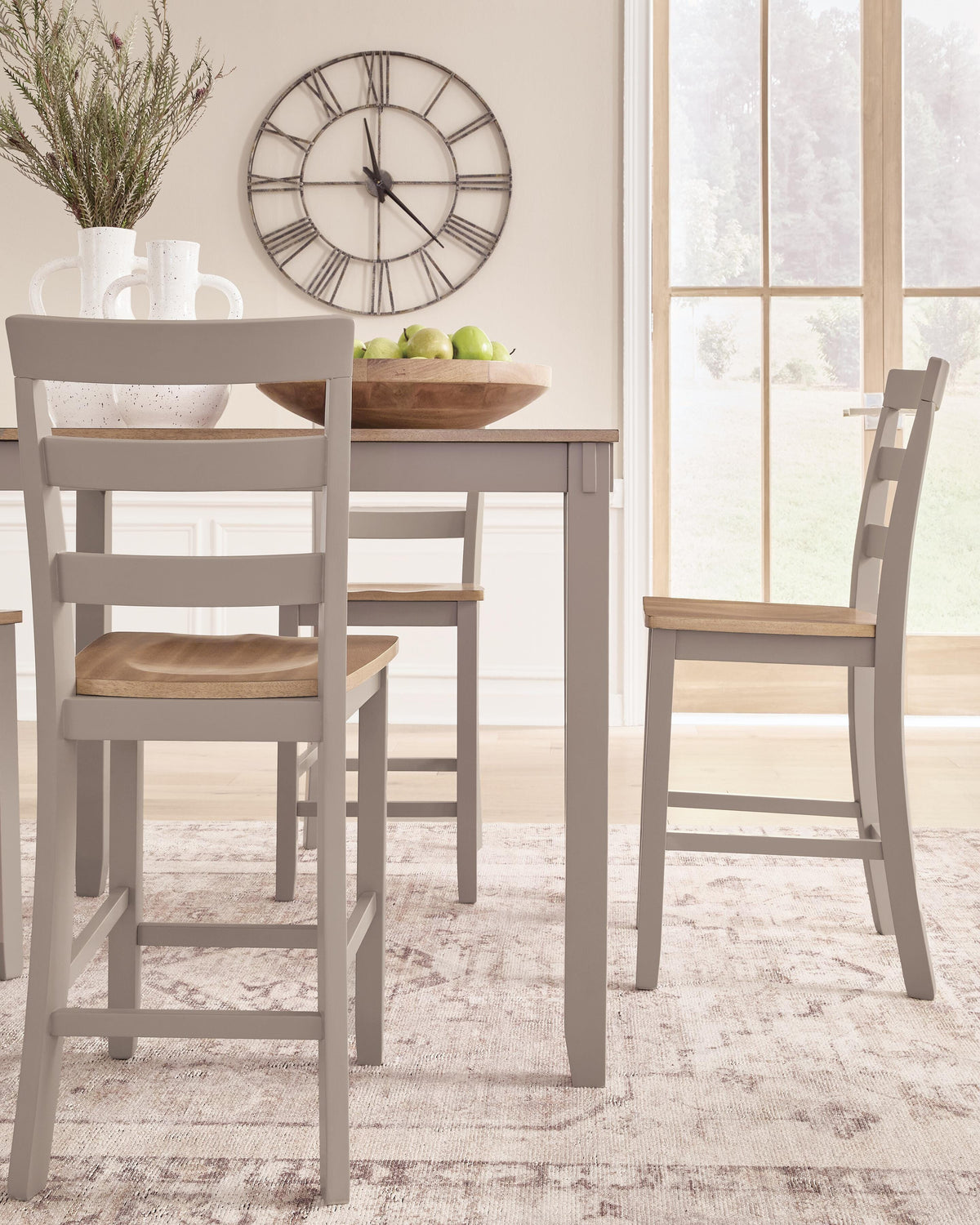 Gesthaven DRM Counter Table Set (5/CN)