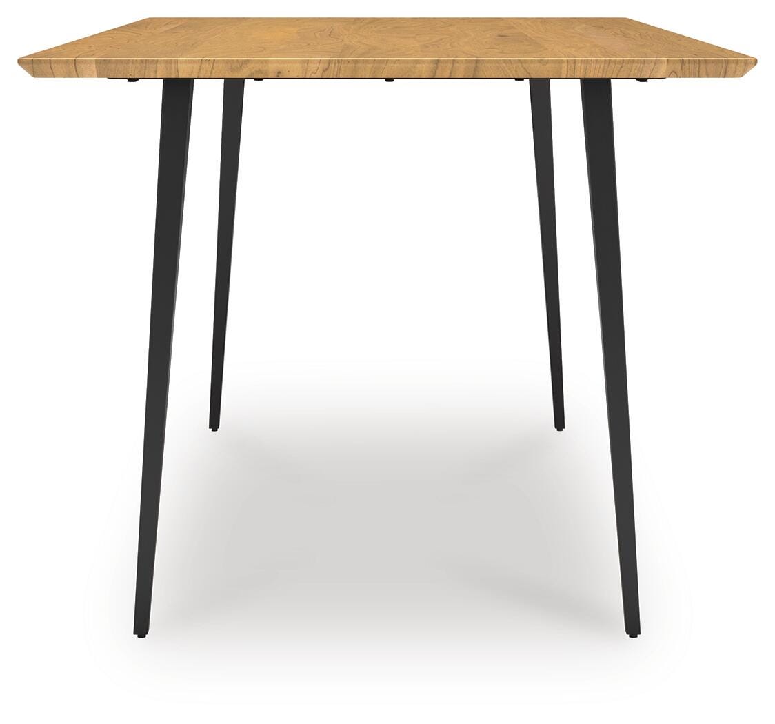 Gretlynn Rectangular Dining Room Table