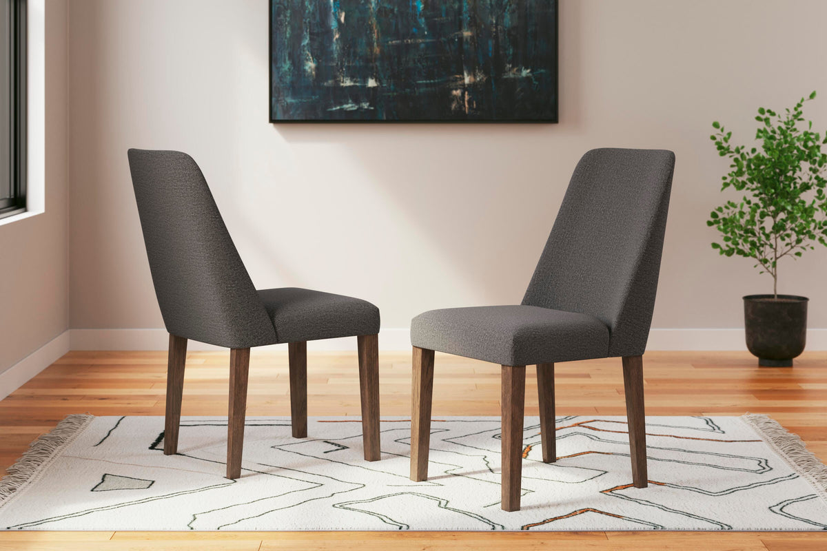 Lyncott Extension Dining Table and 4 Chairs
