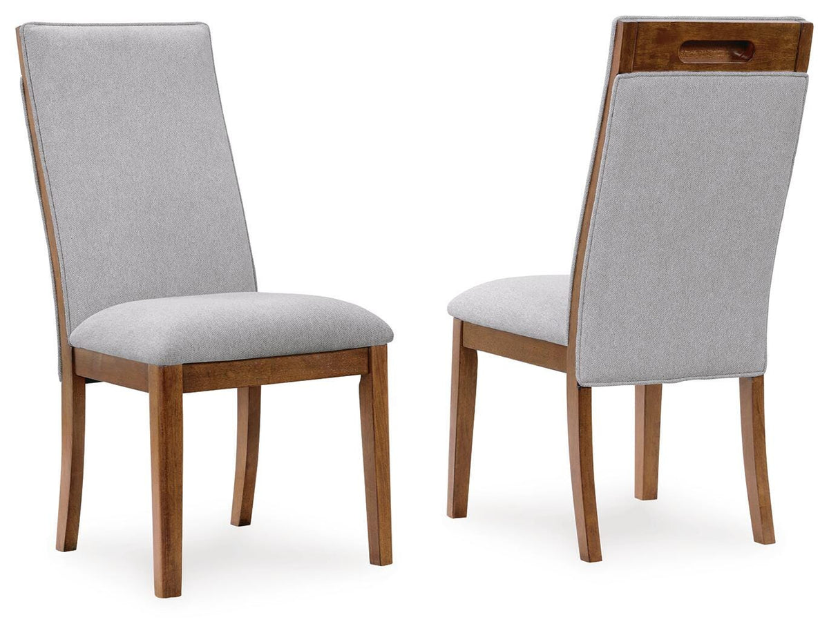 Lyncott Extension Dining Table and 6 Chairs