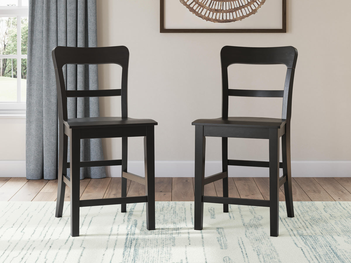 Greddinton Counter Height Dining Table and 4 Barstools