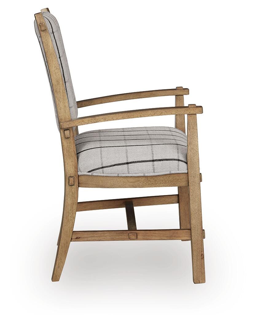 Ridgester Dining UPH Arm Chair (2/CN) Next-Gen Nuvella™