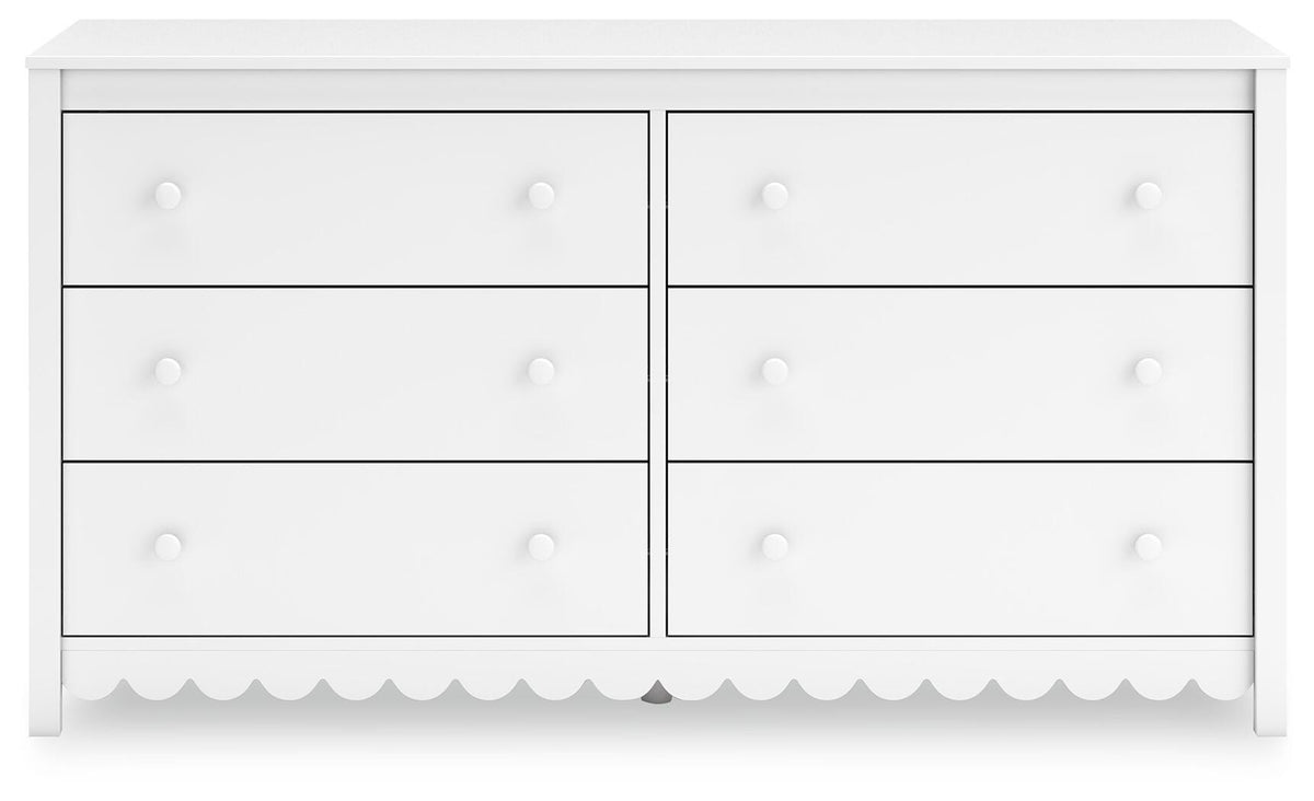 Hallityn Full Platform Bed, Dresser and Nightstand