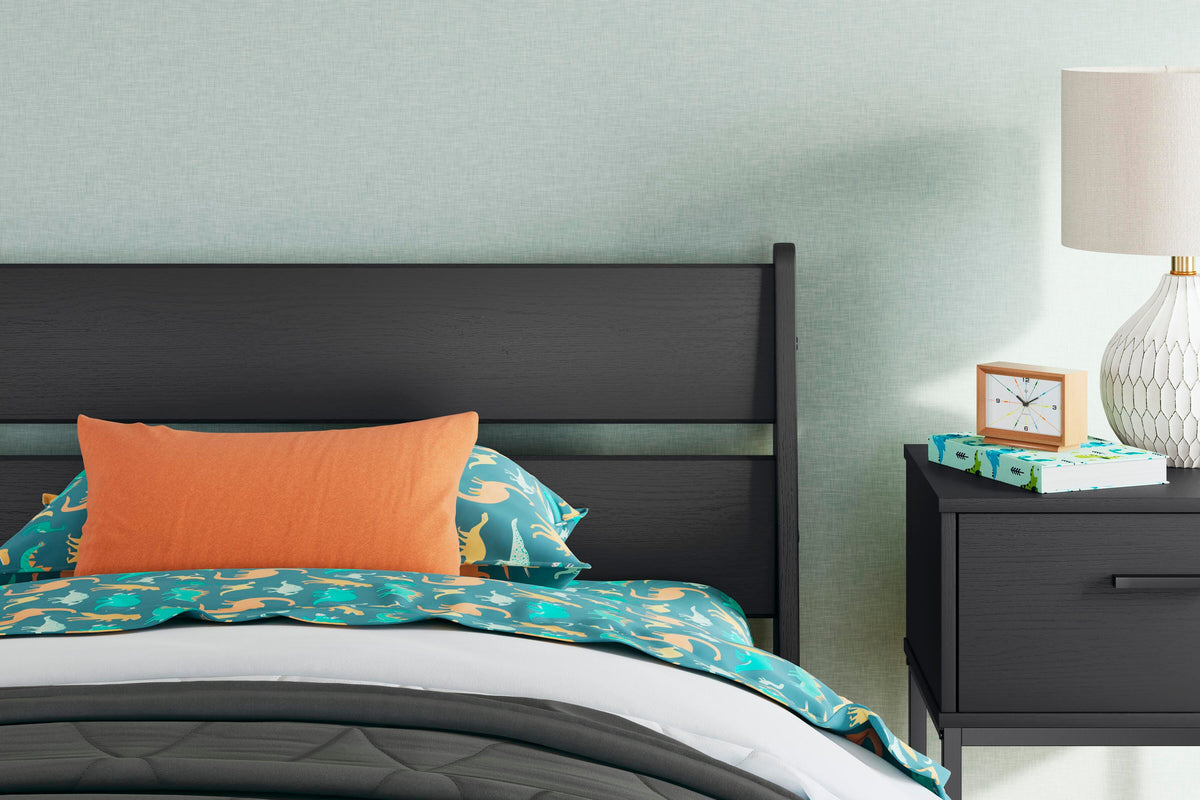 Socalle Queen Panel Platform Bed