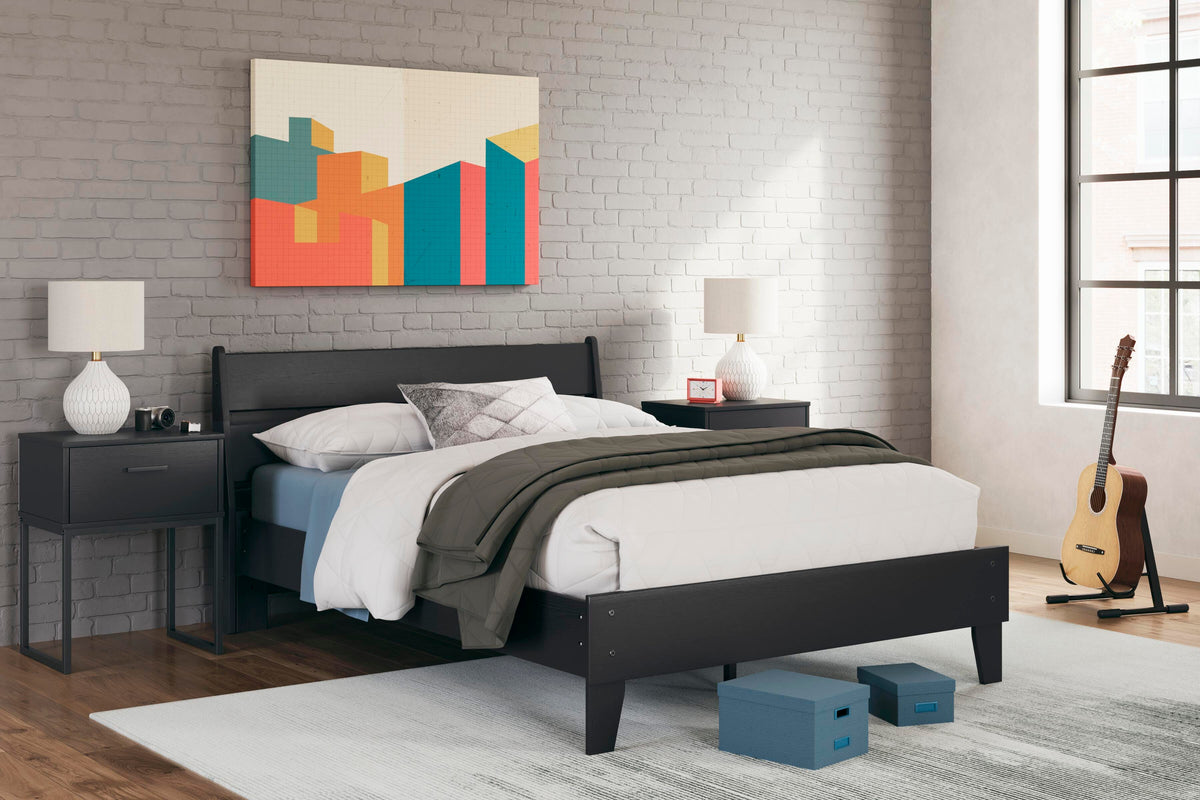 Socalle Queen Panel Platform Bed