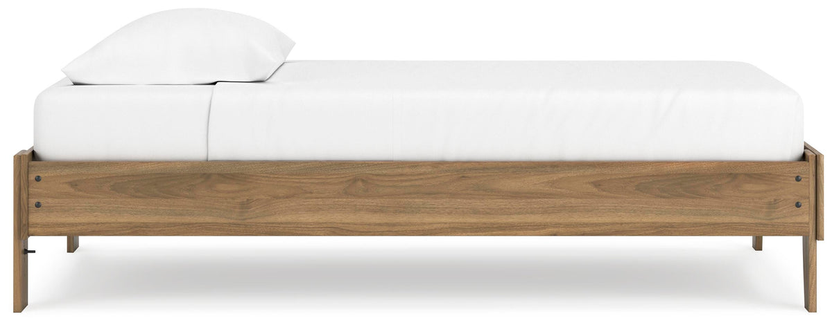 Deanlow Queen Platform Bed
