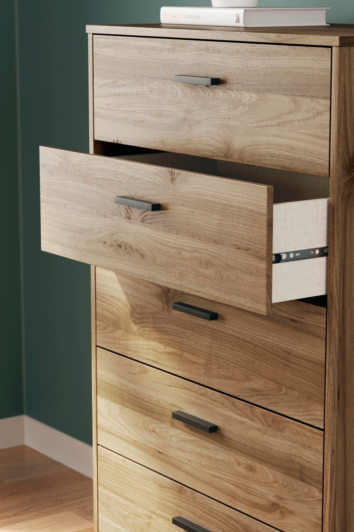 Deanlow Platform Panel Bed Set - Full, Dresser and Chest