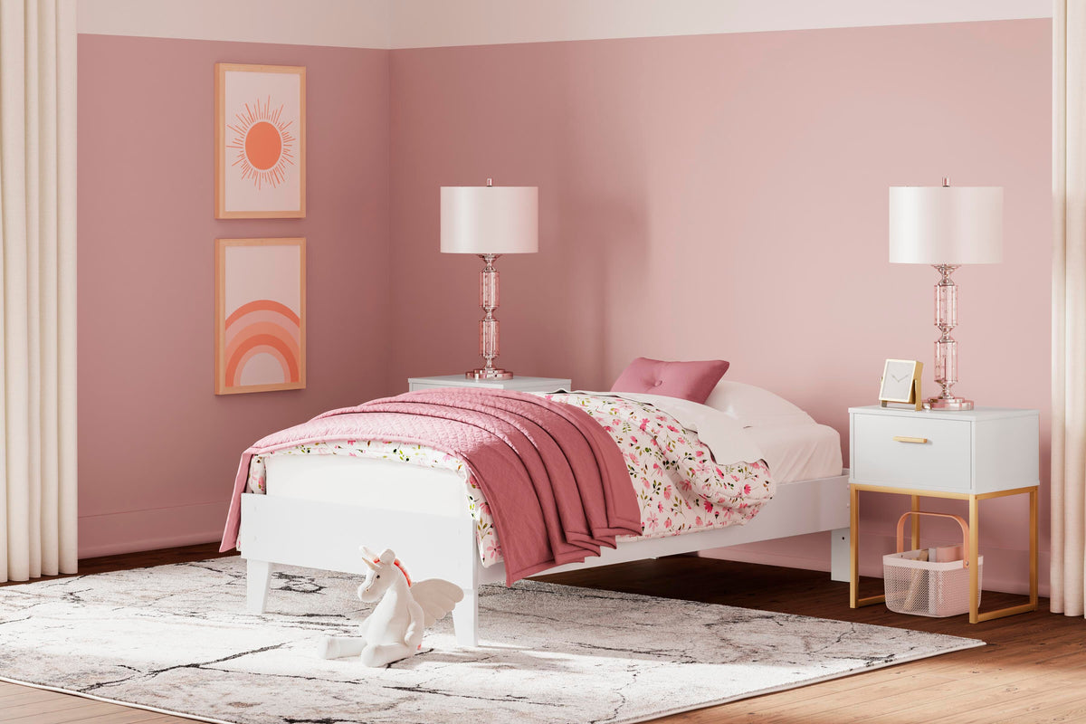 Socalle Queen Platform Bed