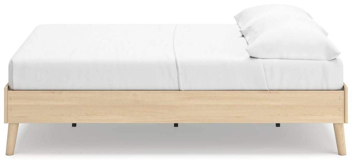 Cabinella Queen Platform Bed