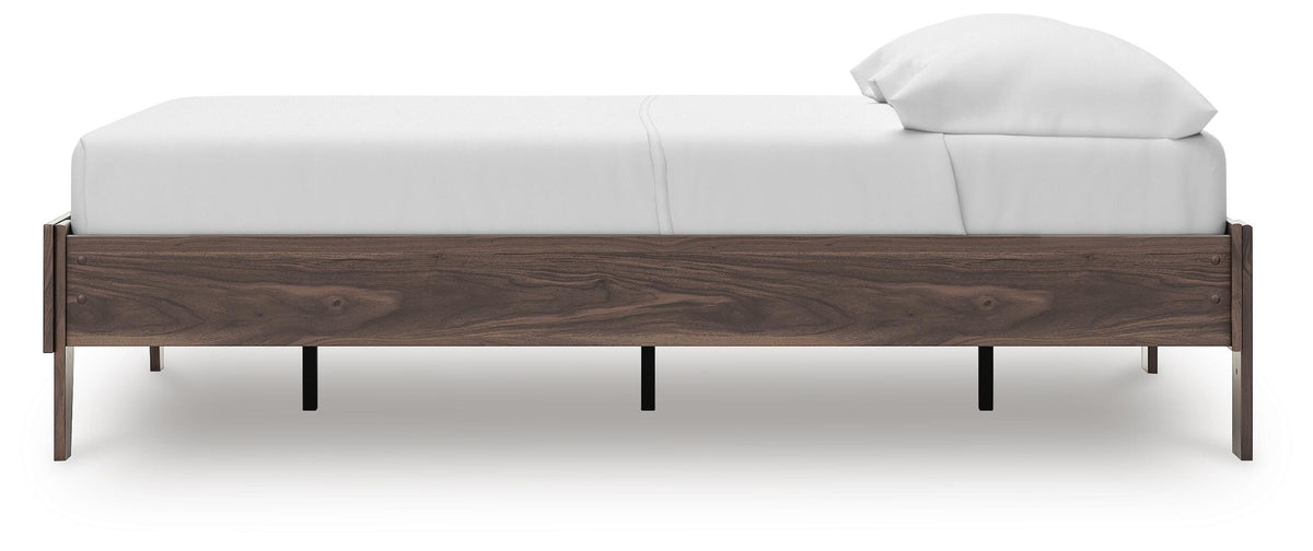 Calverson Queen Platform Bed