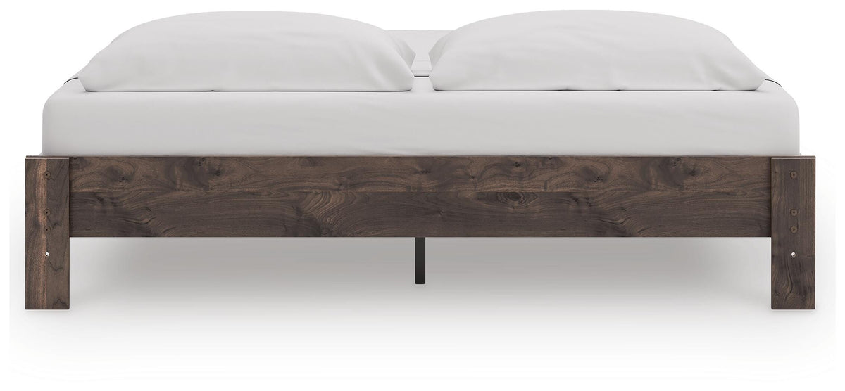 Calverson King Platform Bed