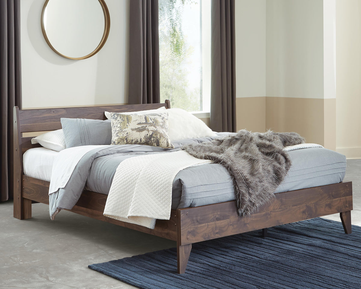 Calverson Panel Platform Bed - Queen