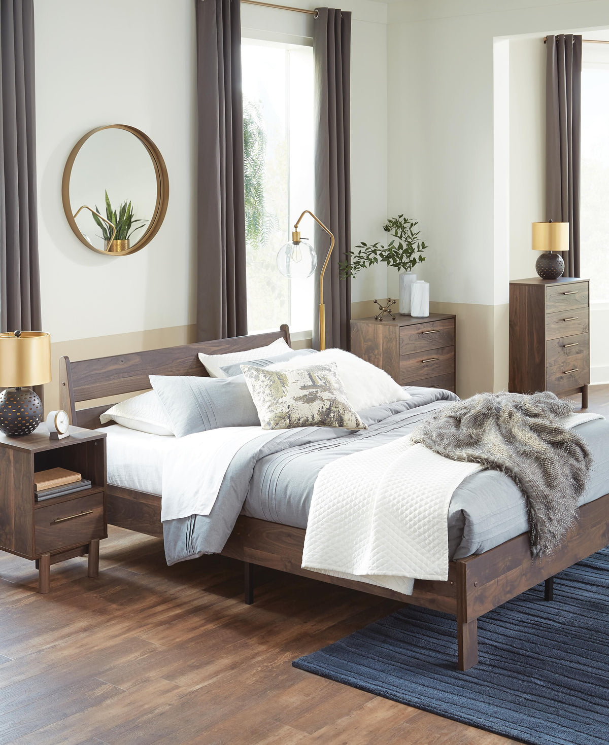 Calverson Panel Platform Bed - Queen