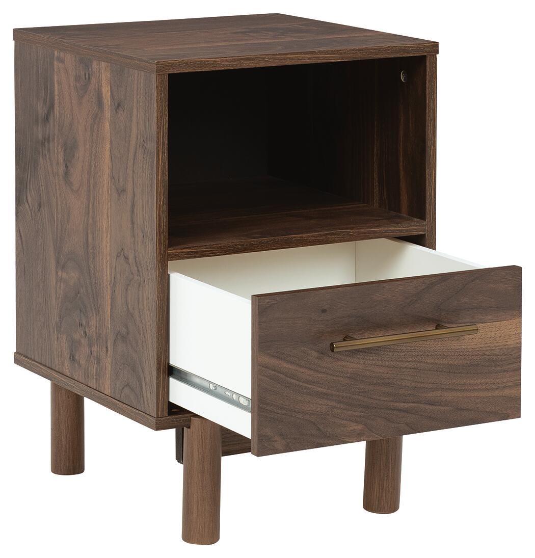 Calverson Panel Headboard Set - Full, Dresser, Chest and 2 Nightstands