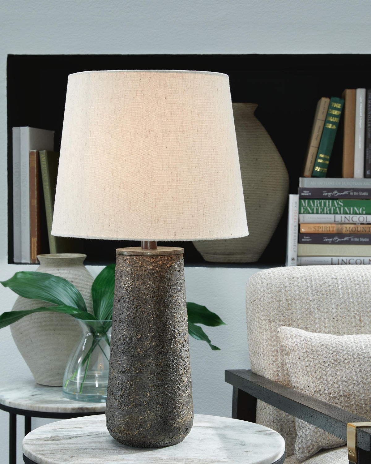 Chaston Metal Table Lamp (2/CN)