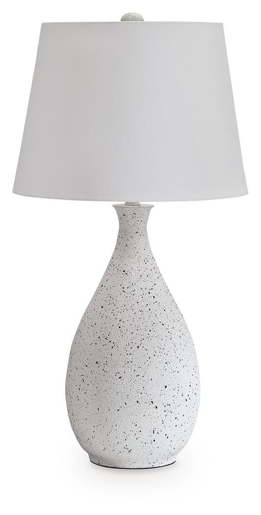 Wyattford Metal Table Lamp (1/CN)