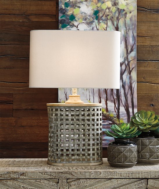 Deondra Table Lamp