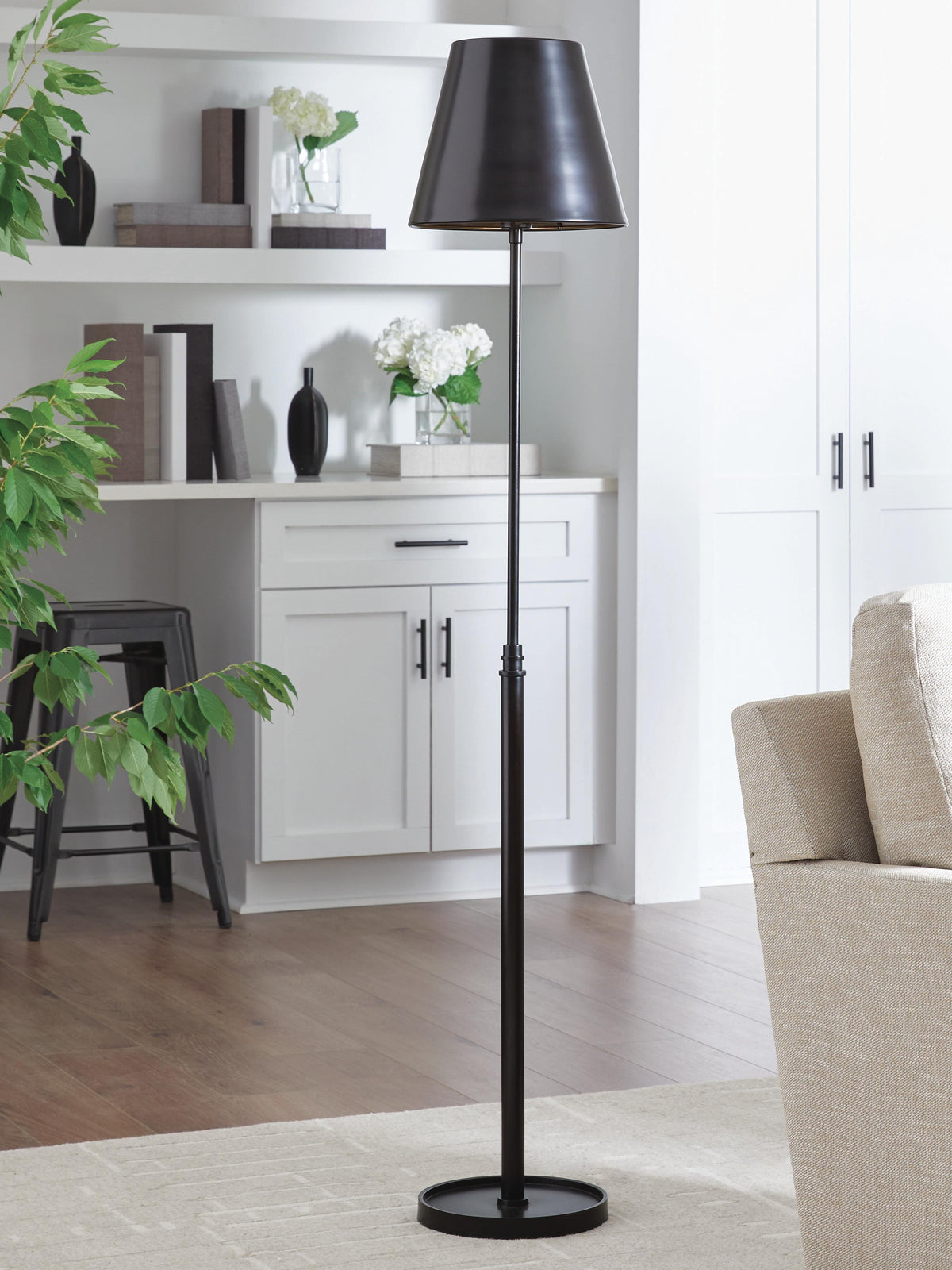 Wimner Metal Floor Lamp (1/CN)