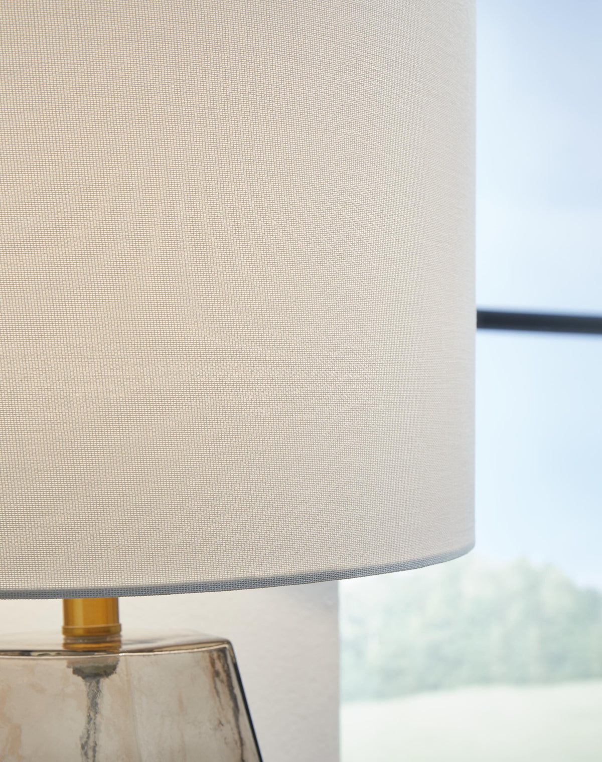 Taylow Table Lamp (Set of 2)