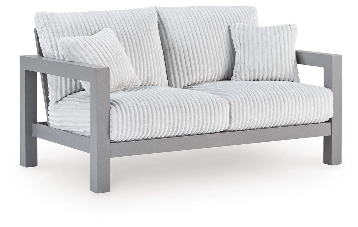 Hurley Park Loveseat w/Cushion Nuvella®