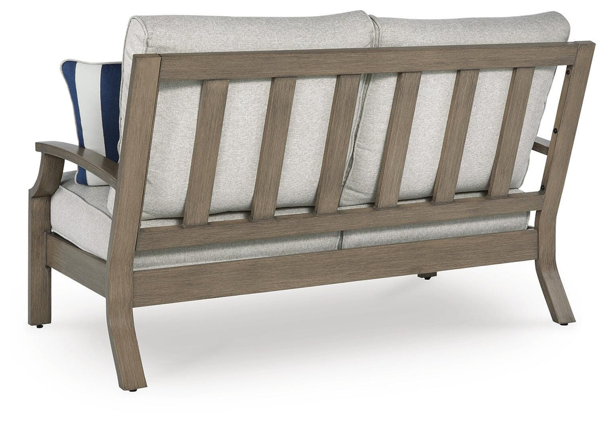 Rainier Ranch Loveseat w/Cushion Nuvella®