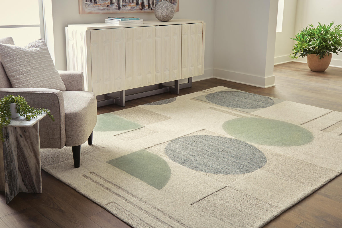 Dallane Medium Rug - 8' x 10'