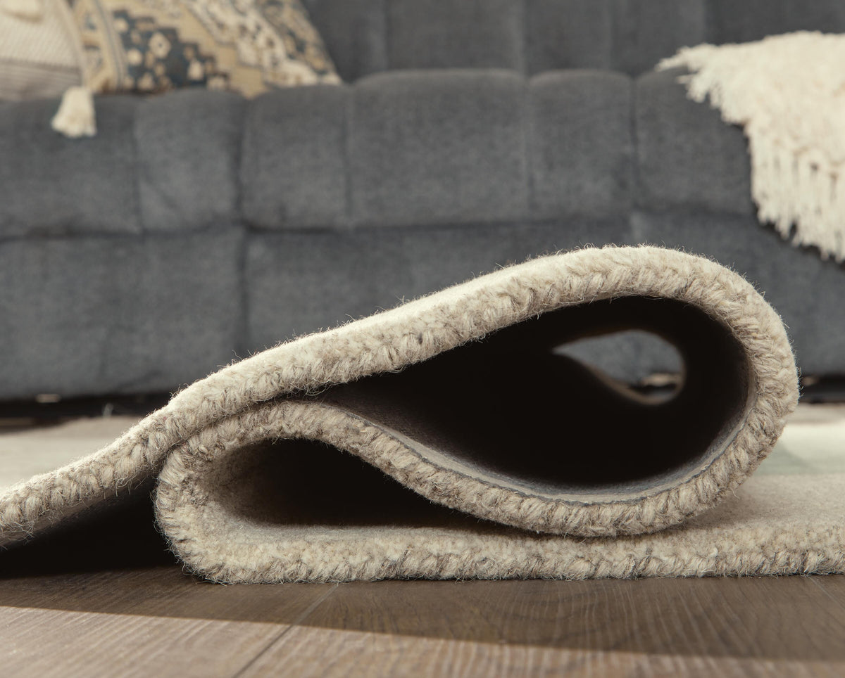 Dallane Medium Rug - 5' x 7'