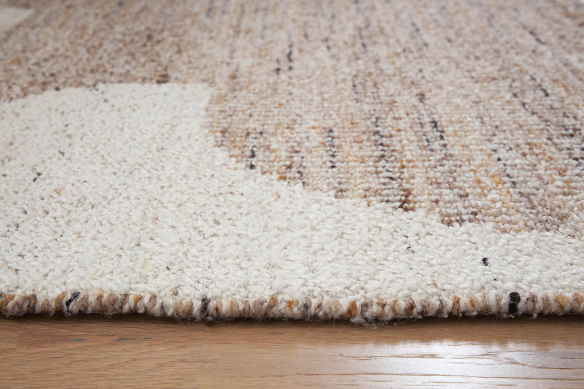 Brynnfield Medium Rug - 8' x 10'