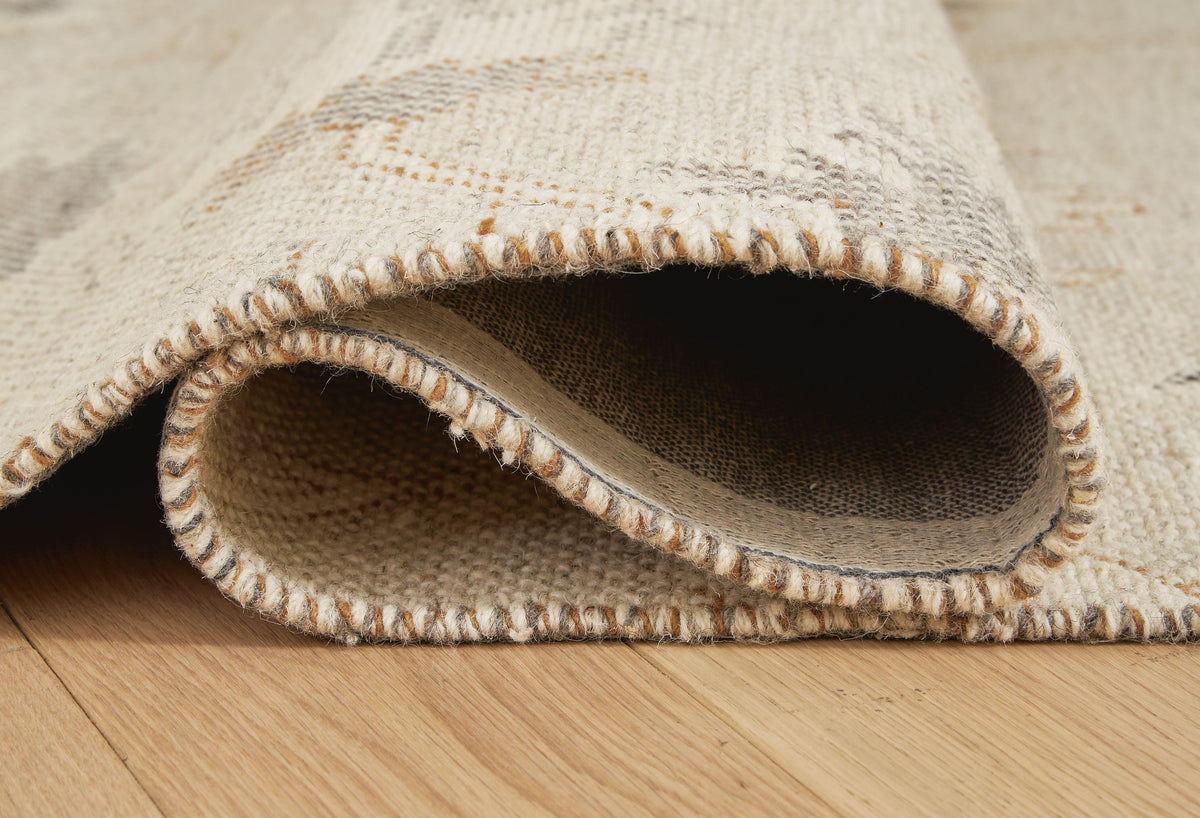 Calkin Medium Rug - 5' x 7'