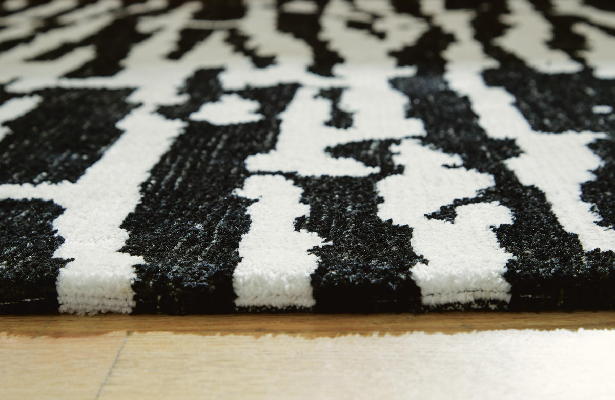 Bramshaw Medium Rug - 10' x 14'