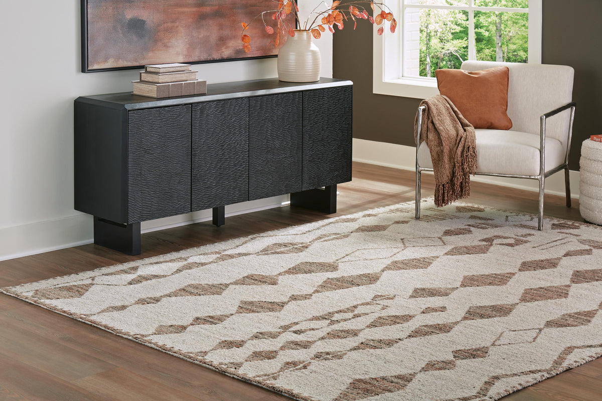 Brettler Medium Rug - 8' x 10'