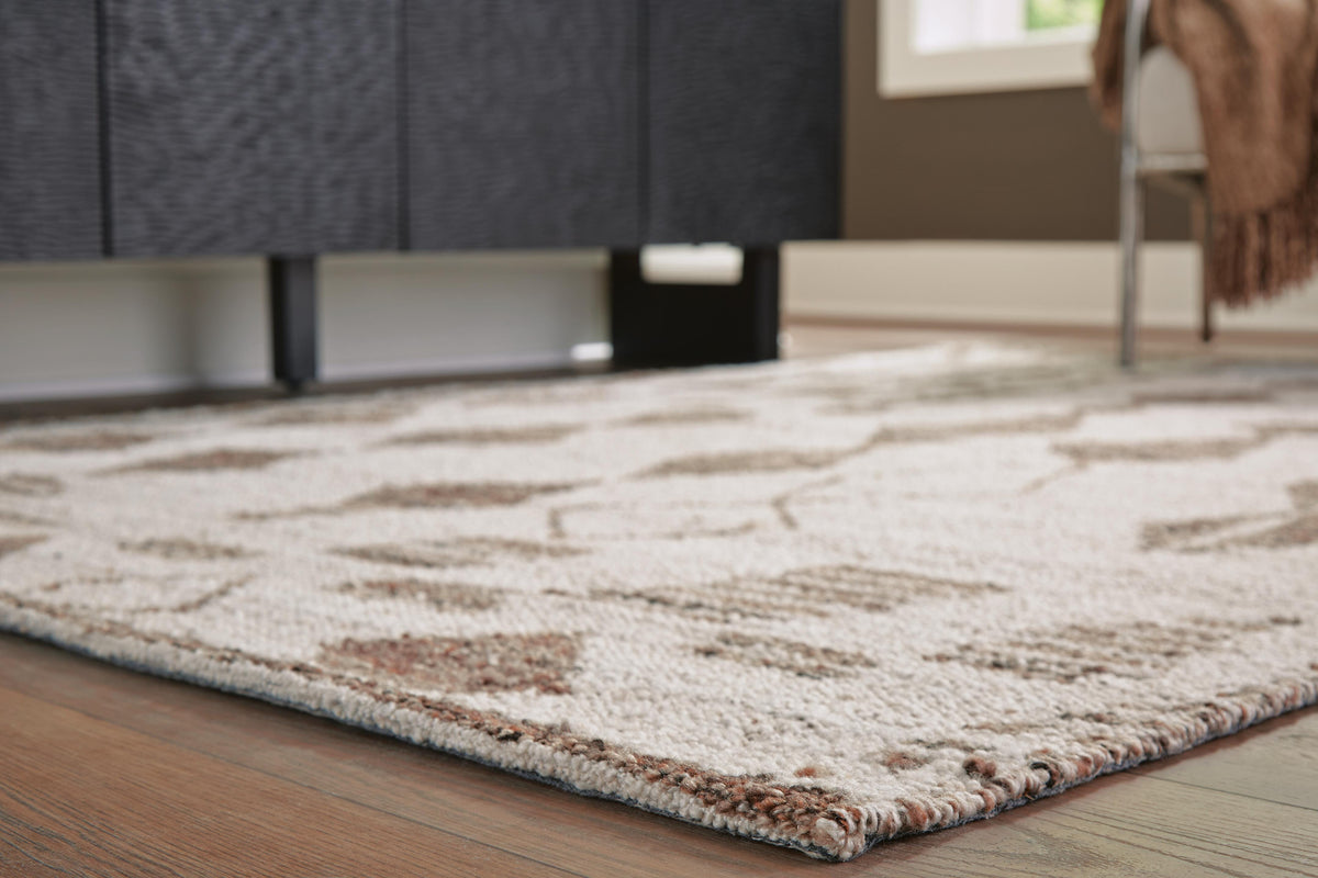 Brettler Medium Rug - 10' x 14'