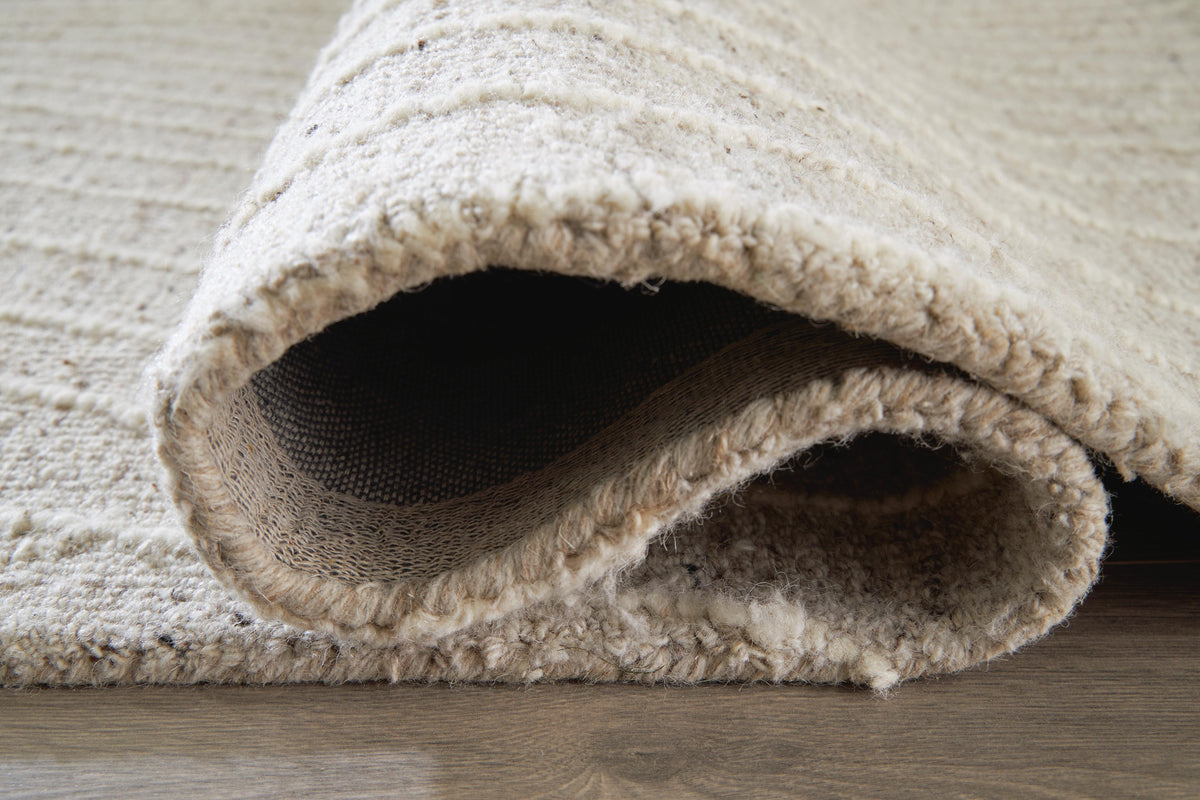 Varahill Medium Rug