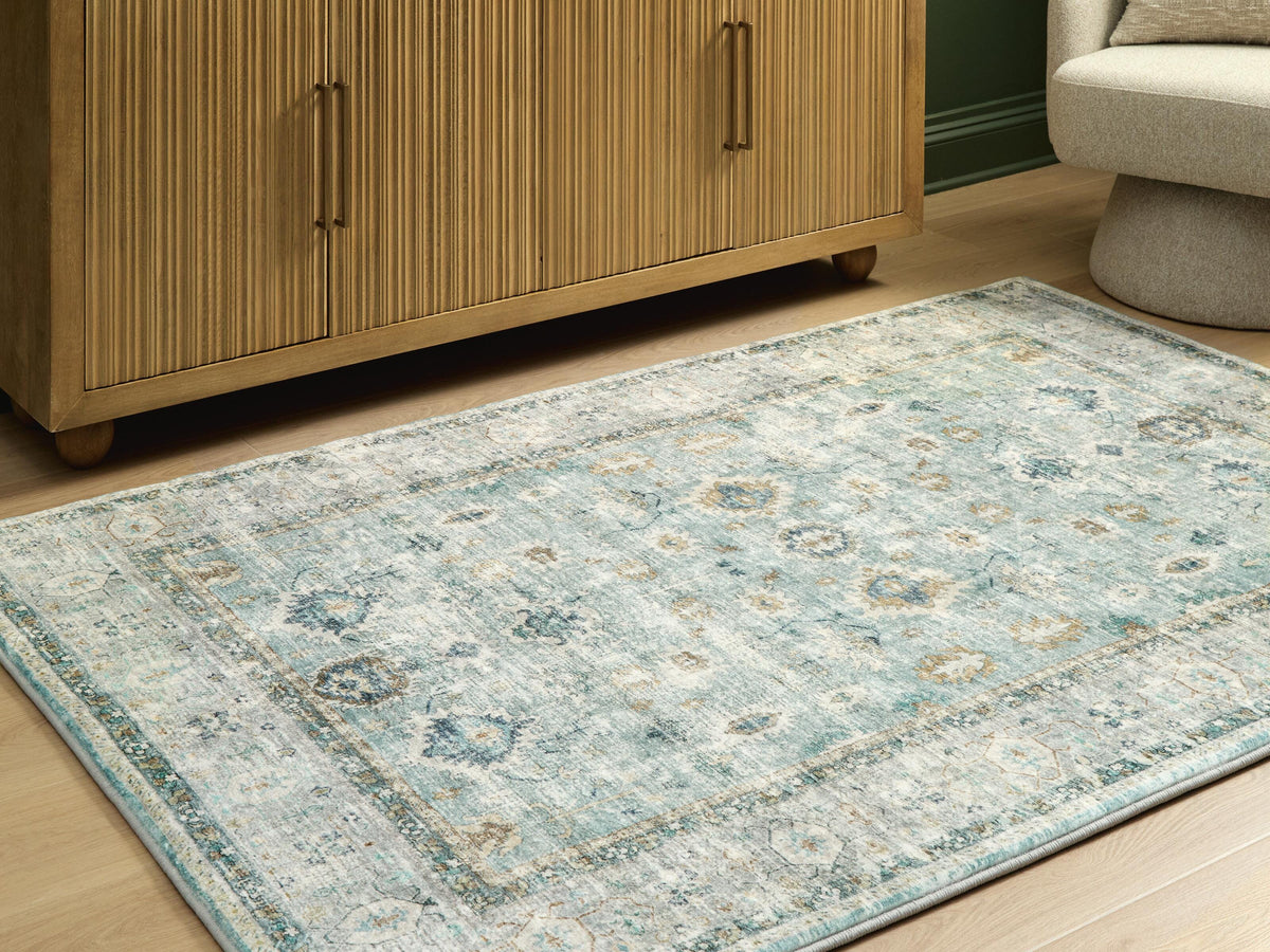 Ladstoney Memory Foam Medium Rug - 5' x 7'