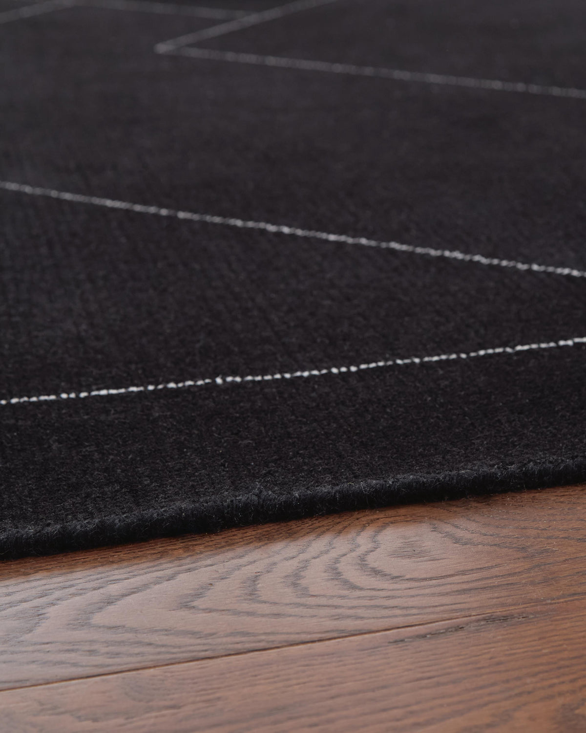 Marav Medium Rug - 8' x 10'