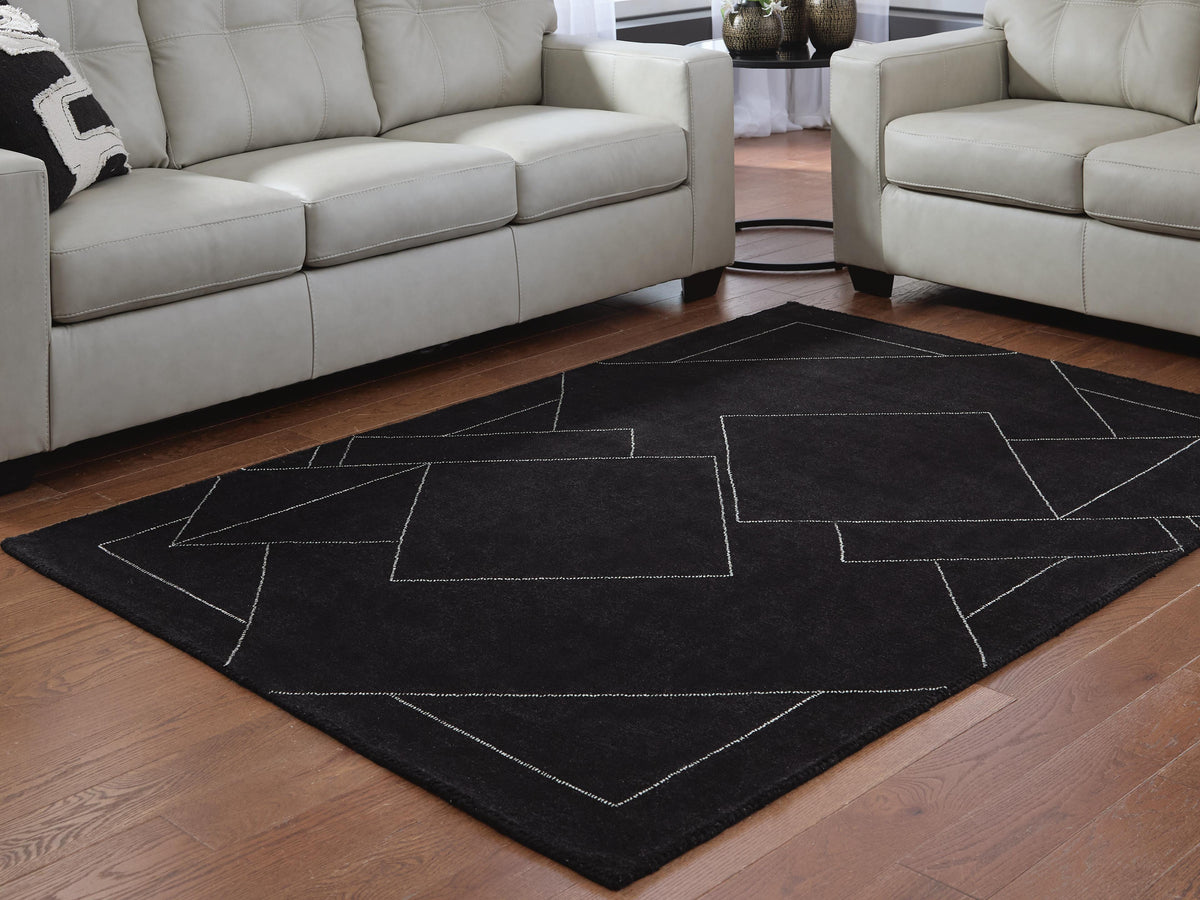 Marav Medium Rug - 5' x 7'