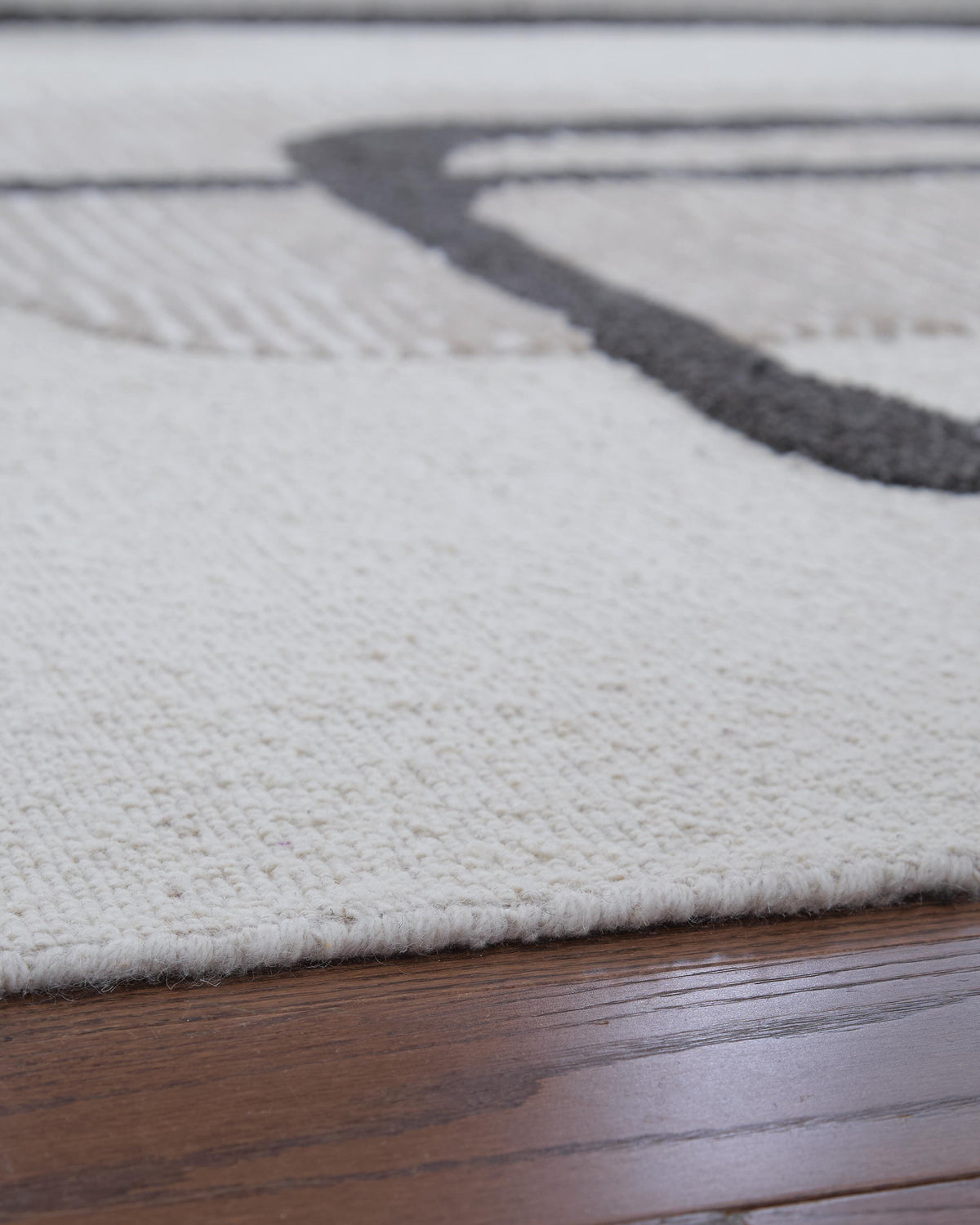 Davismour Medium Rug