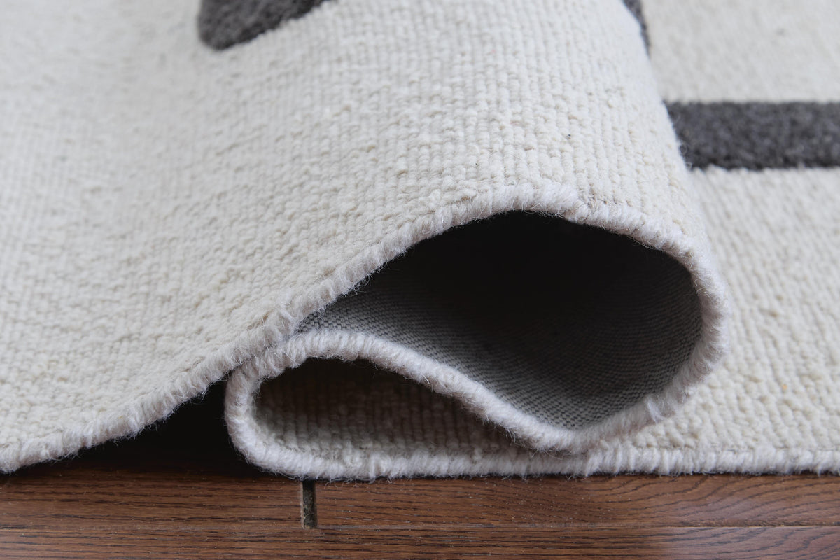 Davismour Medium Rug