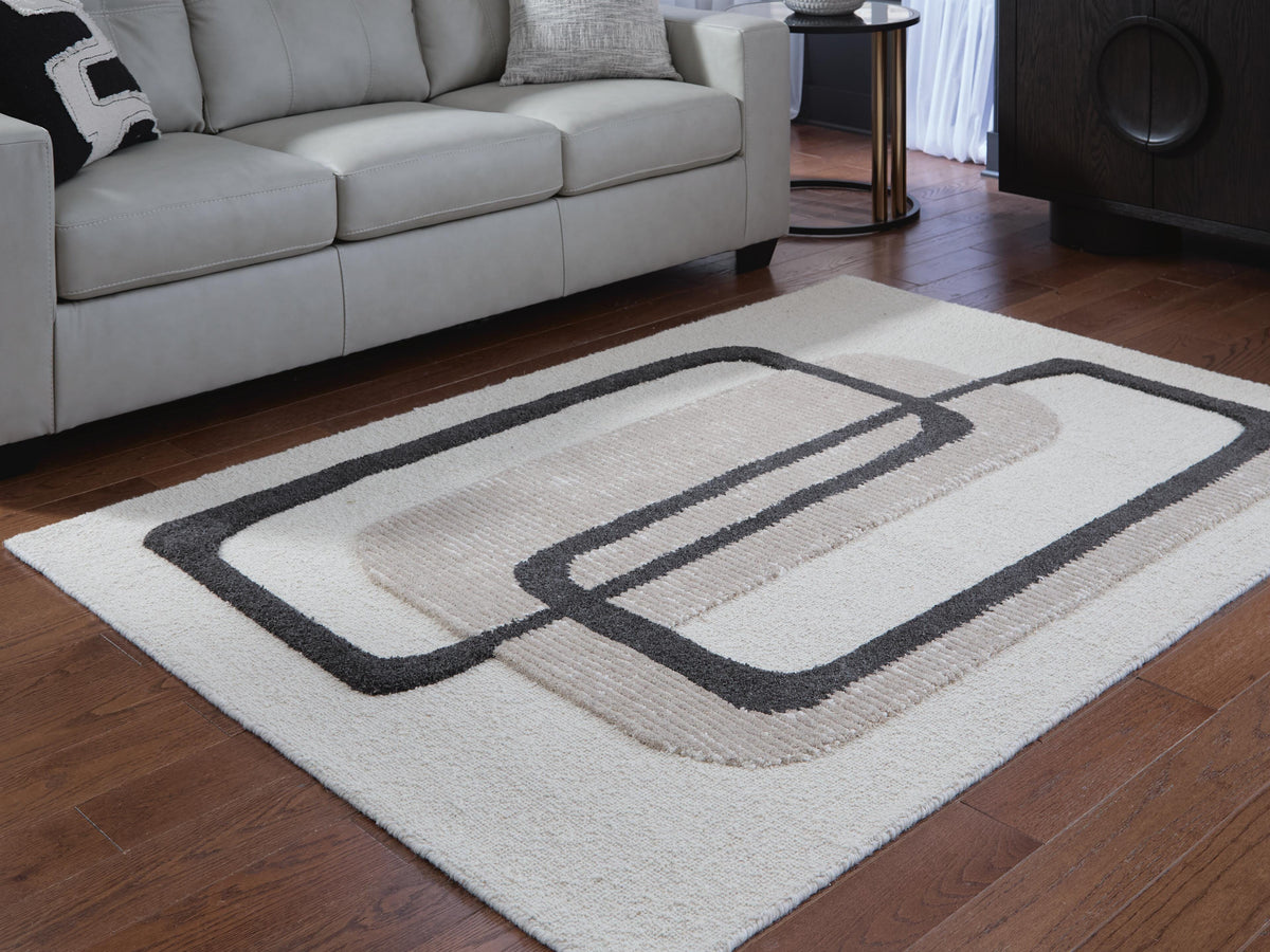Davismour Medium Rug - 5' x 7'