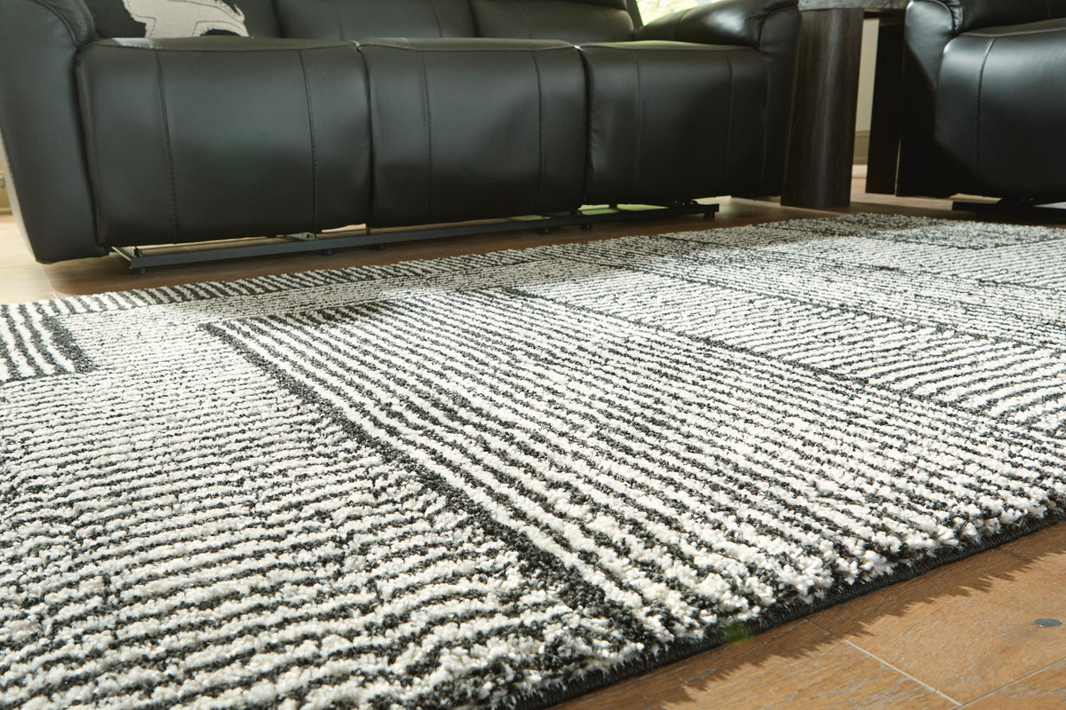 Kurtmen Medium Rug